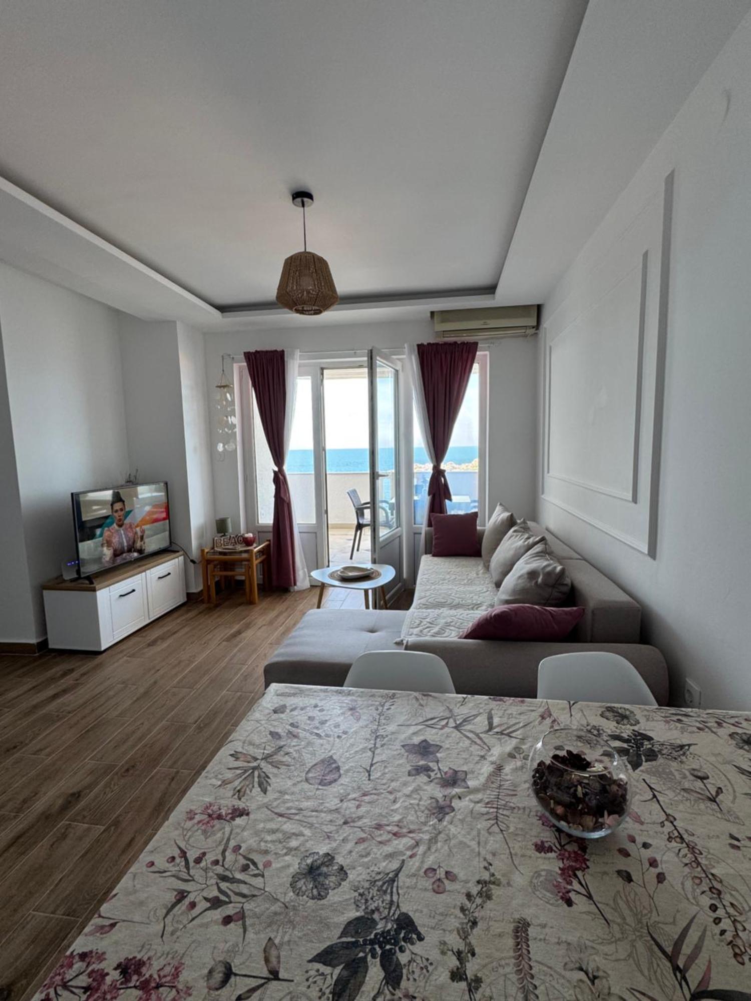 Pine&Sea Beach Retreat Ilha Ilha Sveti Stefan Exterior foto